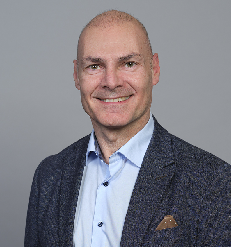 Portræt billede af Peter Clausen